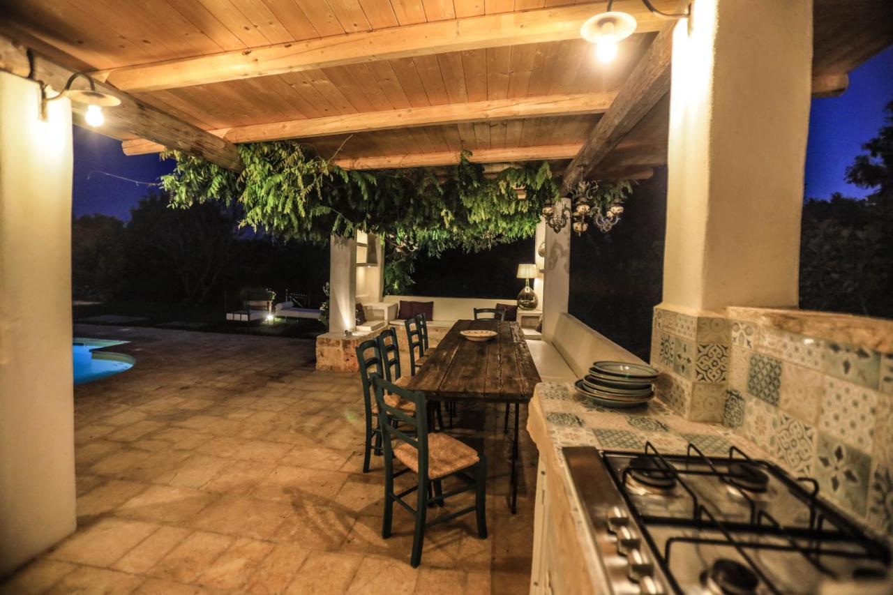 Trulli Il Geco Sognante Villa Ceglie Messapica Exterior photo