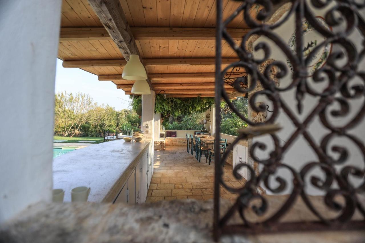 Trulli Il Geco Sognante Villa Ceglie Messapica Exterior photo